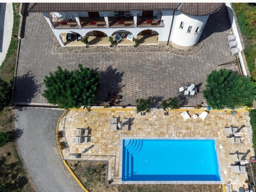 B&B Villa Ginevra ピエトラルンガ エクステリア 写真